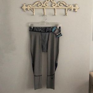 Nike men’s Dri-Fit Training pants